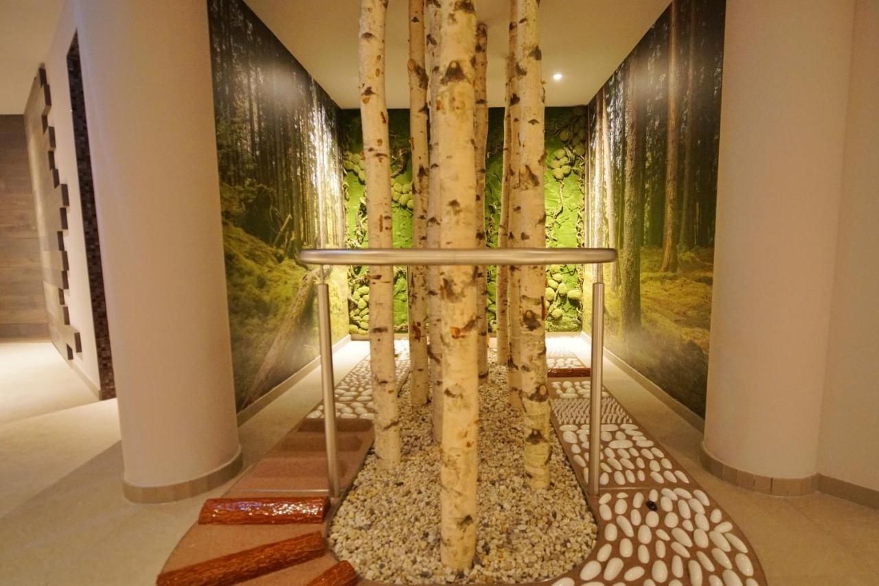 Vila Vita Rosenpark Marburg ภายนอก รูปภาพ The spa at the InterContinental